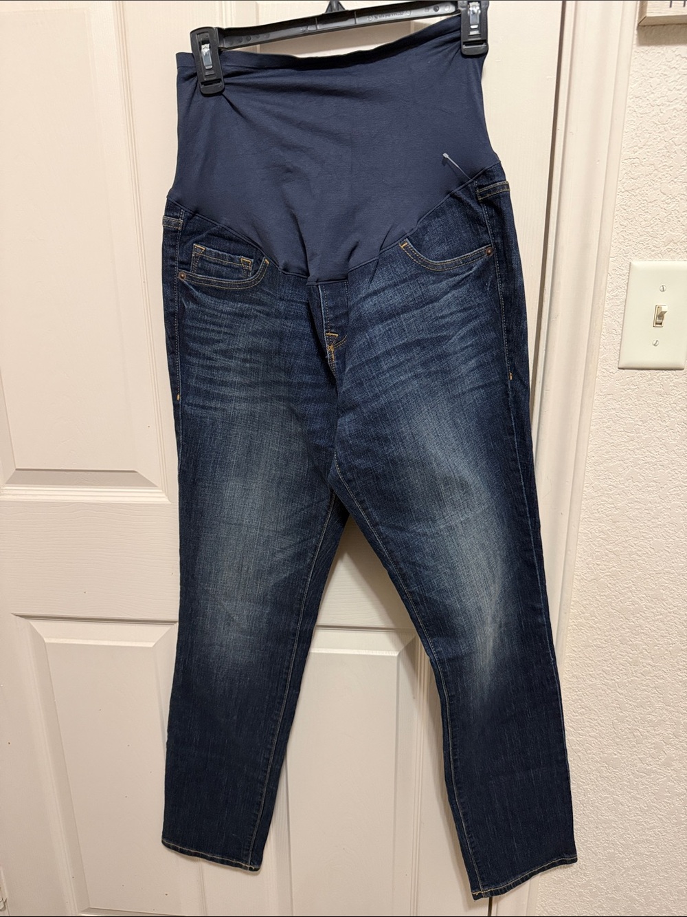 Old Navy Navy Panel Dark Wash Straight-Leg Maternity Jeans